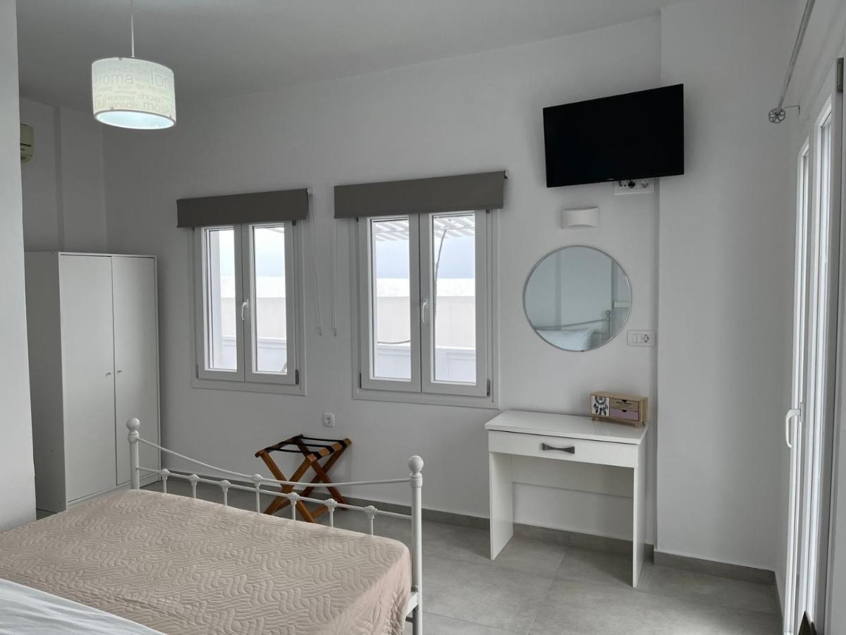 Firaxenia Rooms Exterior photo