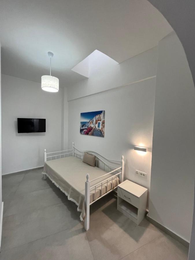 Firaxenia Rooms Exterior photo
